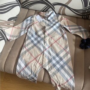 Burberry Burberry Kids Checked Buttoned Romper 18M NWT